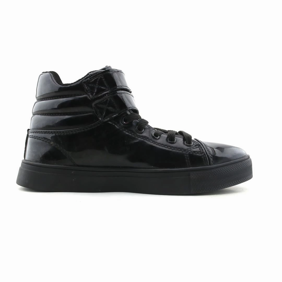AMERICAN BRAND . outdoor ready shoe visuals