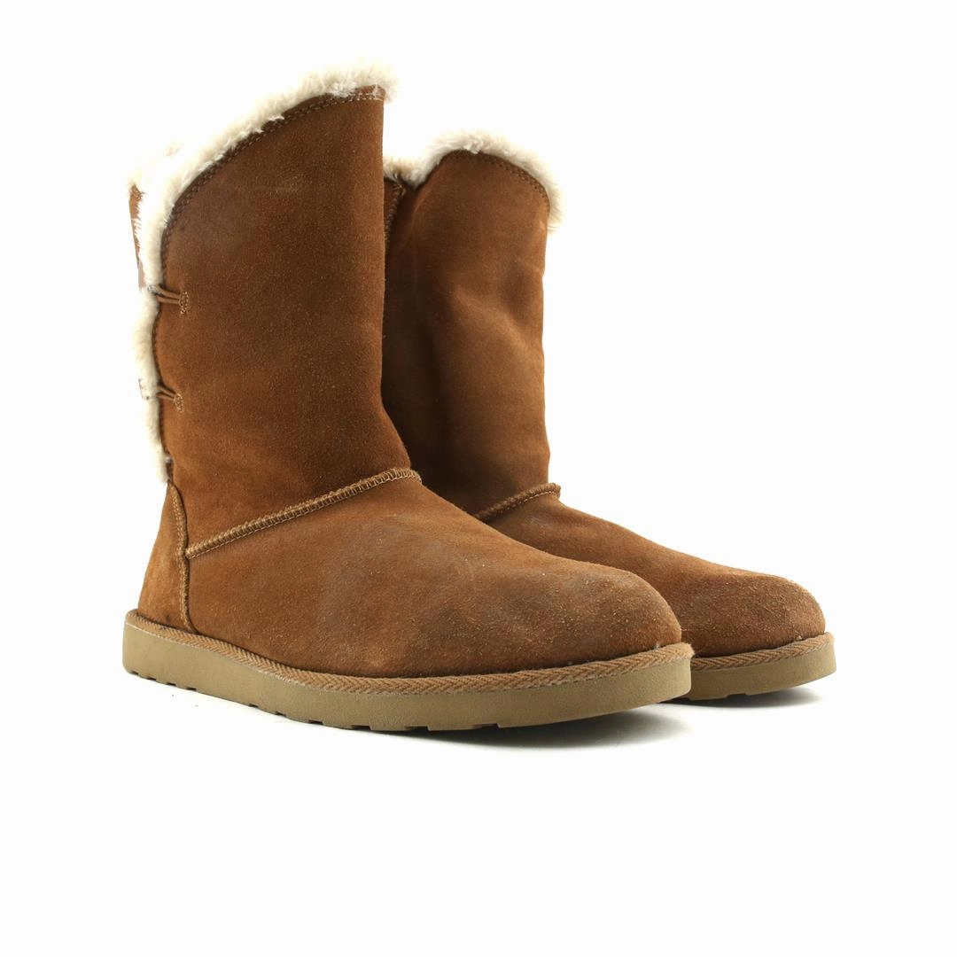 AMERICAN BRAND . outdoor ready shoe visuals
