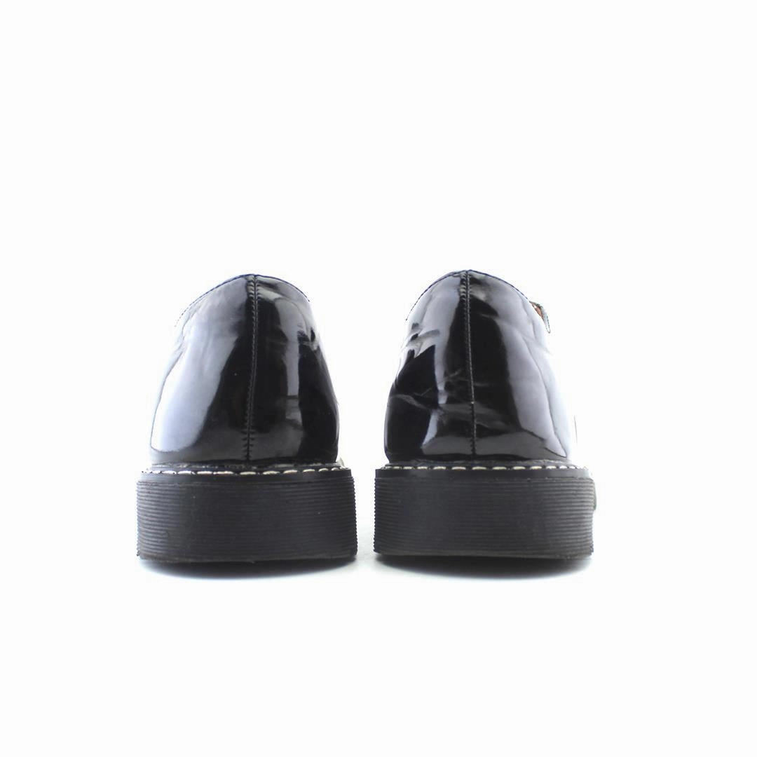 AMERICAN BRAND . outdoor ready shoe visuals
