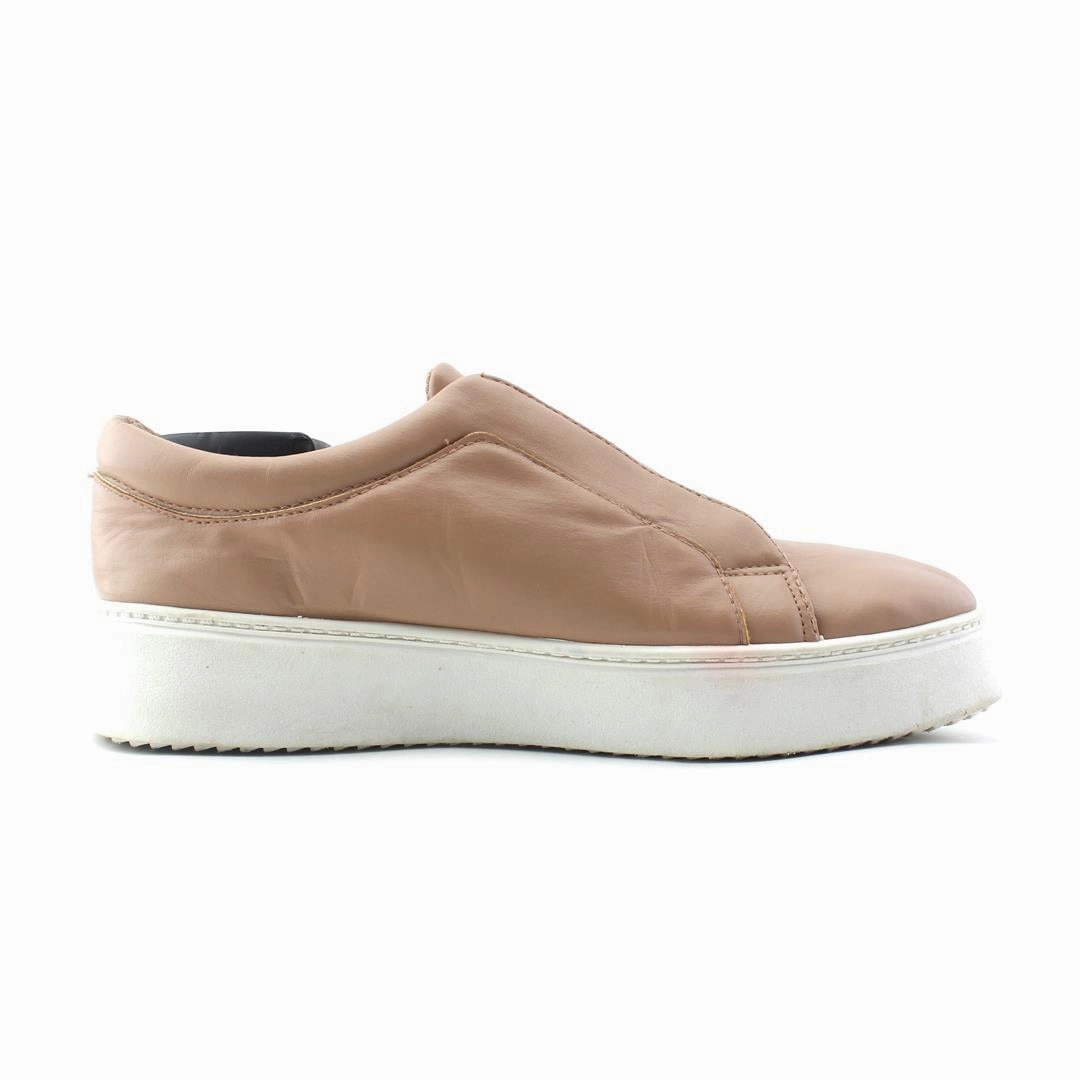 AMERICAN BRAND . outdoor ready shoe visuals