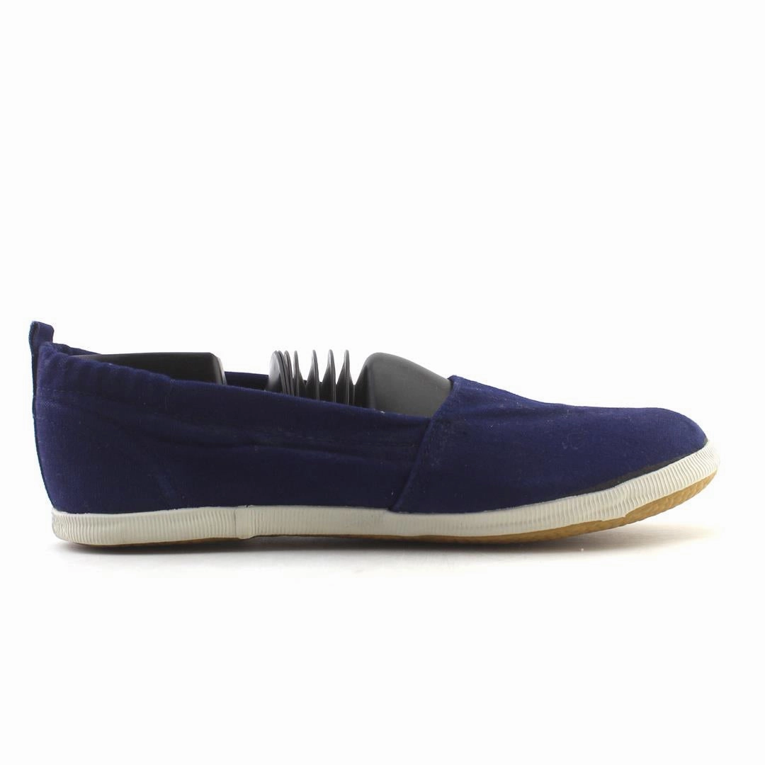 AMERICAN BRAND . outdoor ready shoe visuals