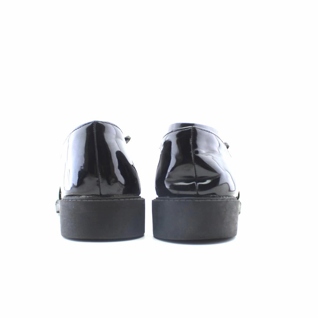 AMERICAN BRAND . outdoor ready shoe visuals