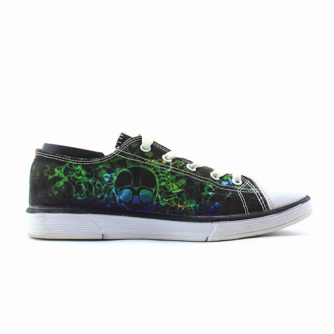 AMERICAN BRAND . outdoor ready shoe visuals