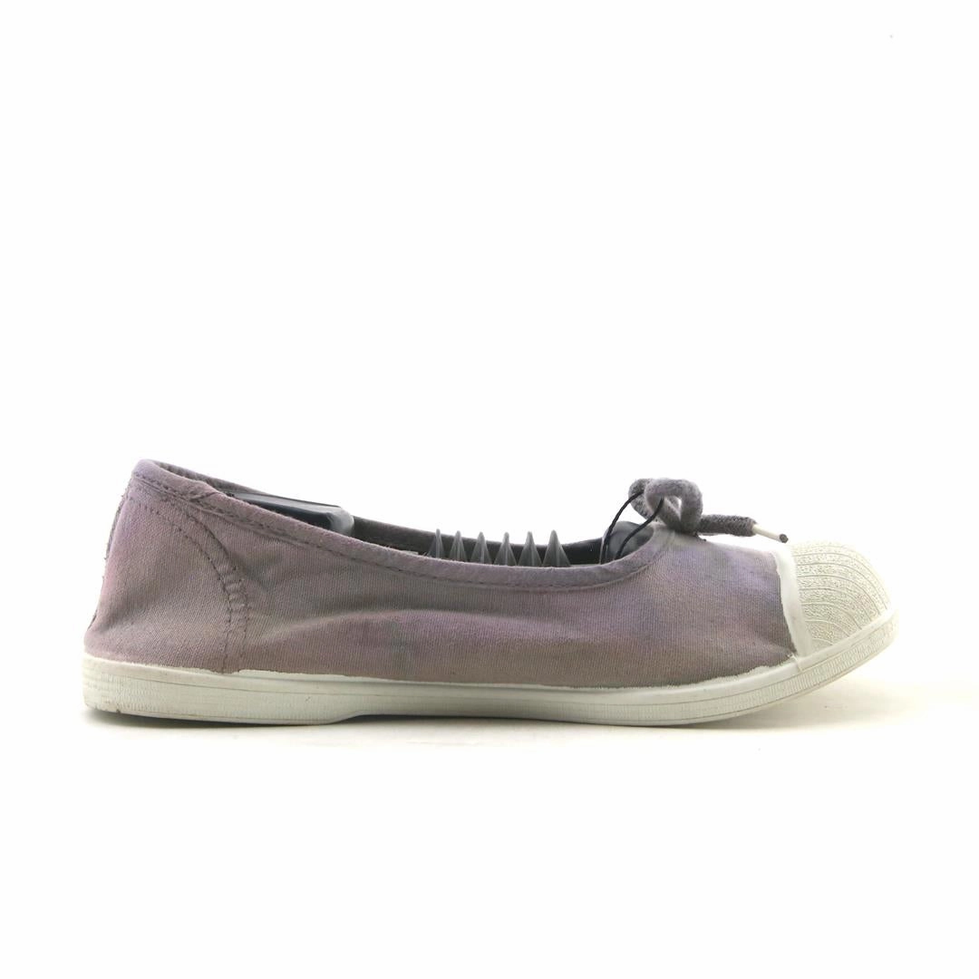 AMERICAN BRAND . outdoor ready shoe visuals