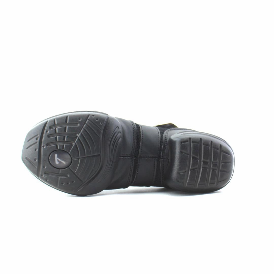 AMERICAN BRAND . outdoor ready shoe visuals