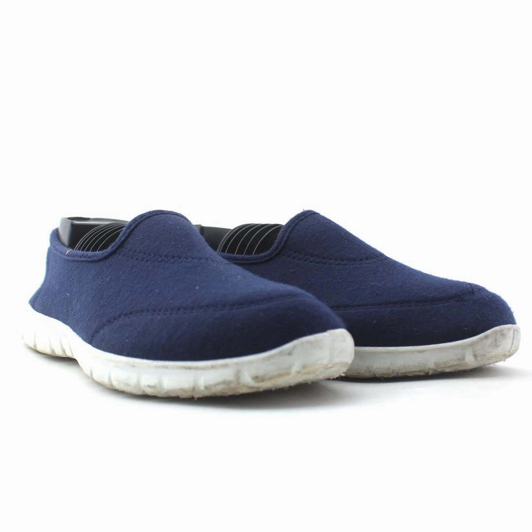 AMERICAN BRAND . outdoor ready shoe visuals