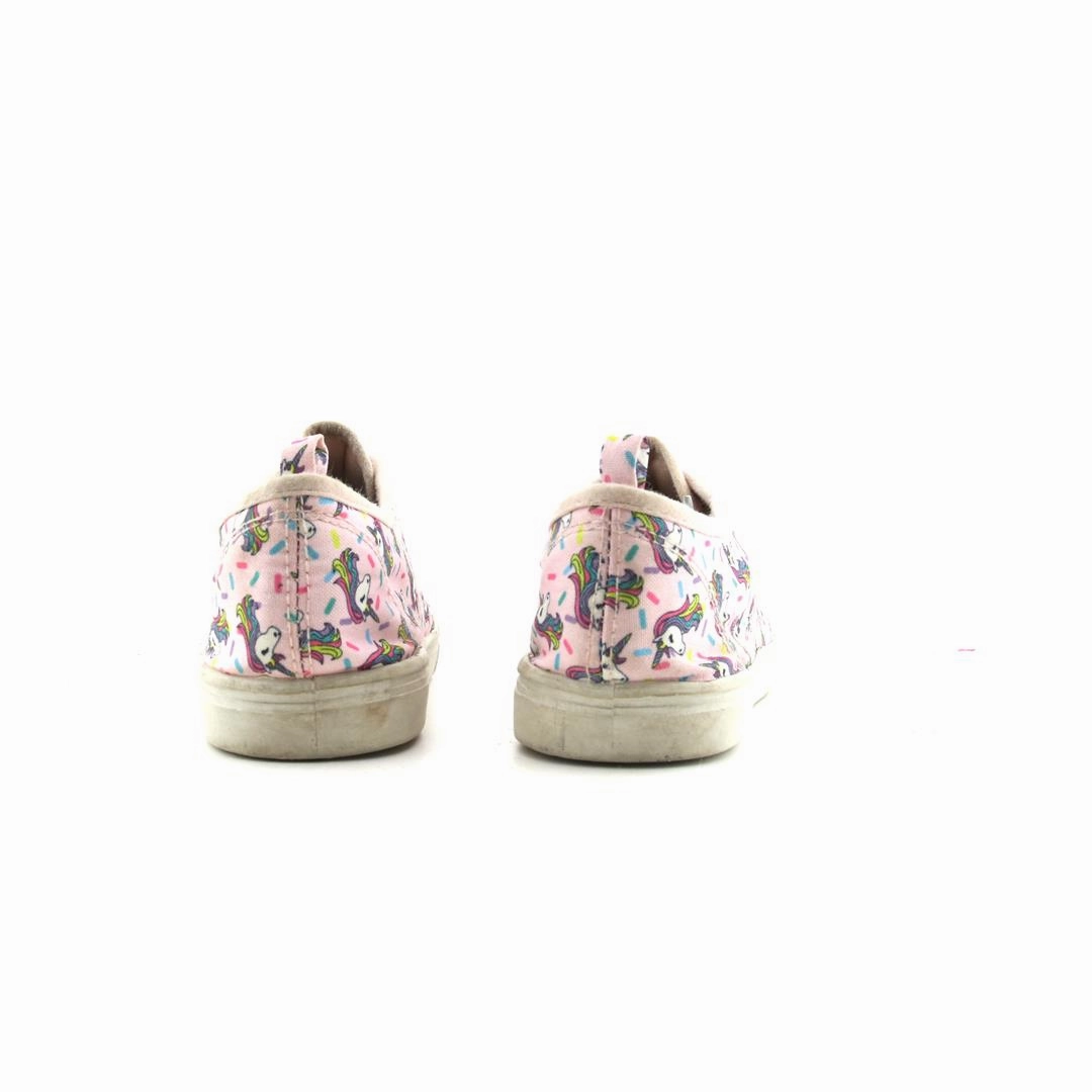 AMERICAN BRAND . outdoor ready shoe visuals