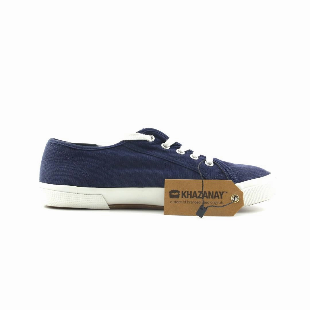AMERICAN BRAND . outdoor ready shoe visuals