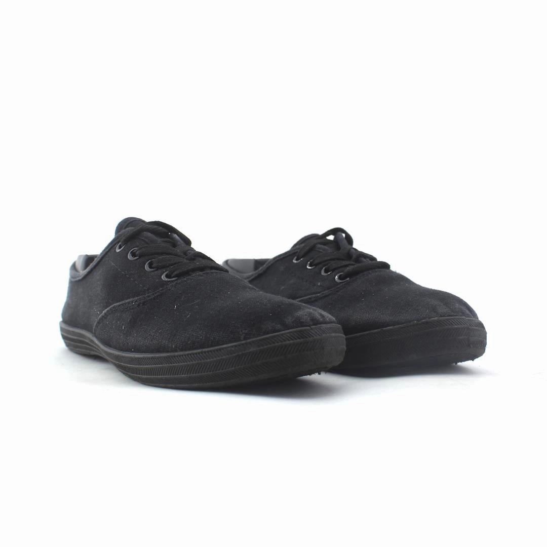 AMERICAN BRAND . outdoor ready shoe visuals