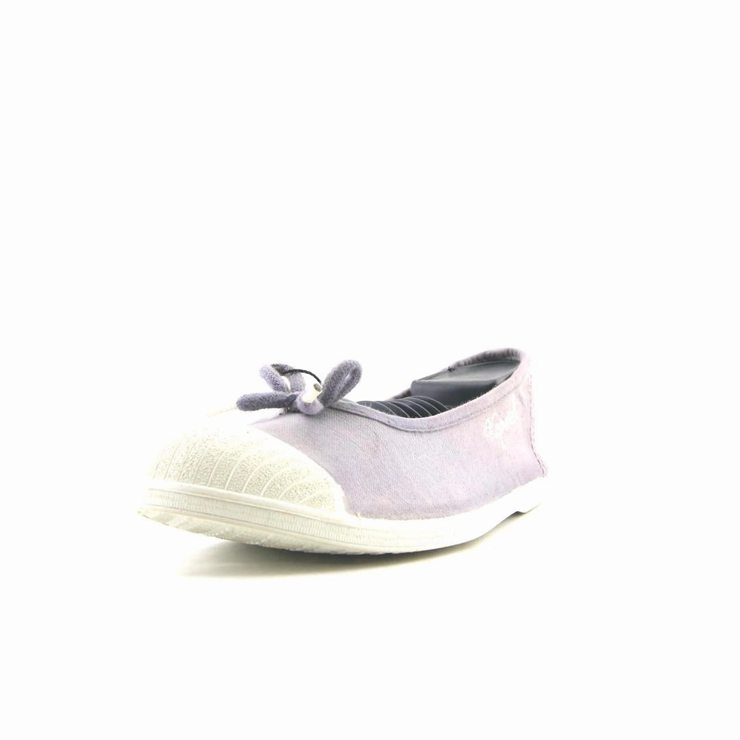 AMERICAN BRAND . outdoor ready shoe visuals