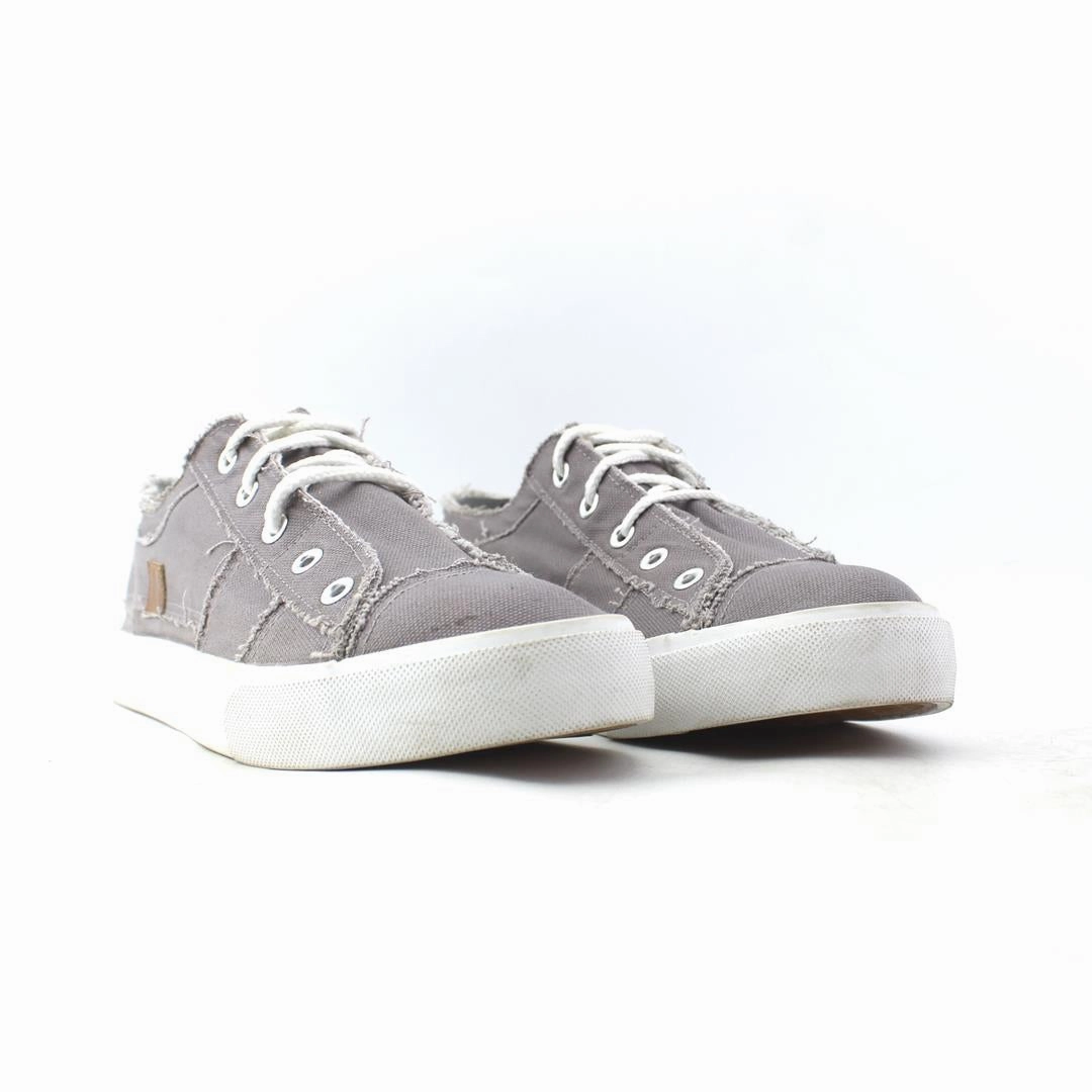 AMERICAN BRAND . outdoor ready shoe visuals