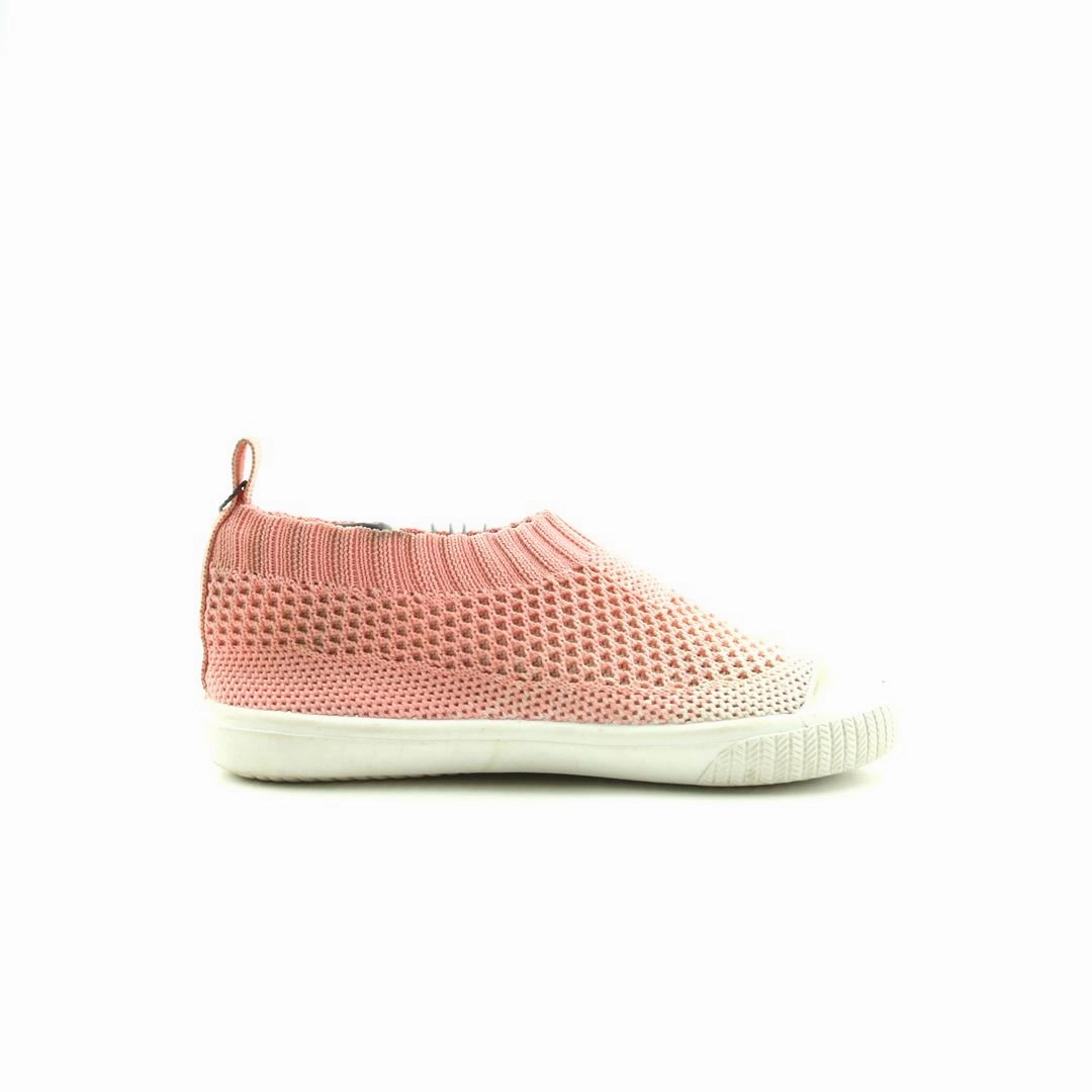 AMERICAN BRAND . outdoor ready shoe visuals