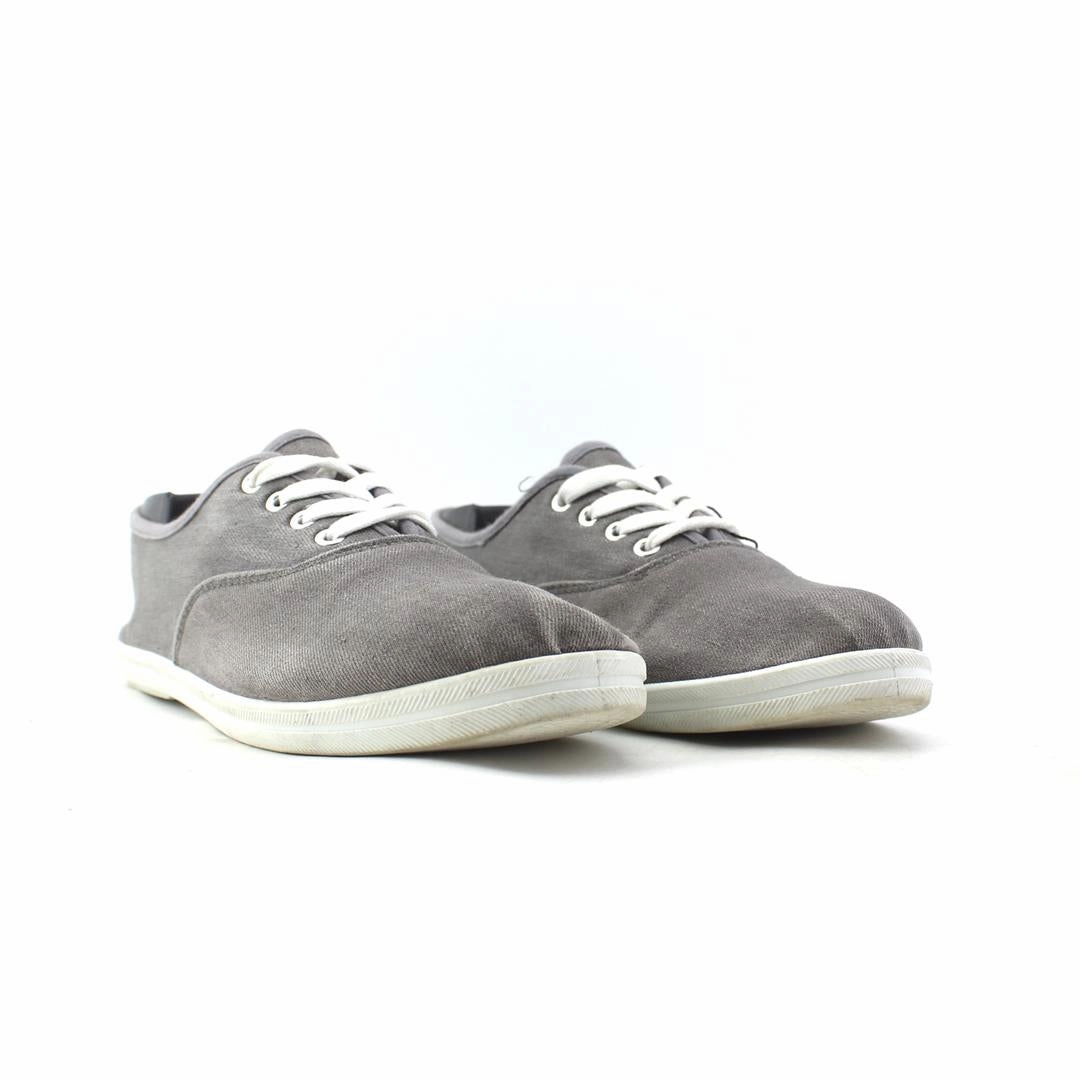 AMERICAN BRAND . outdoor ready shoe visuals