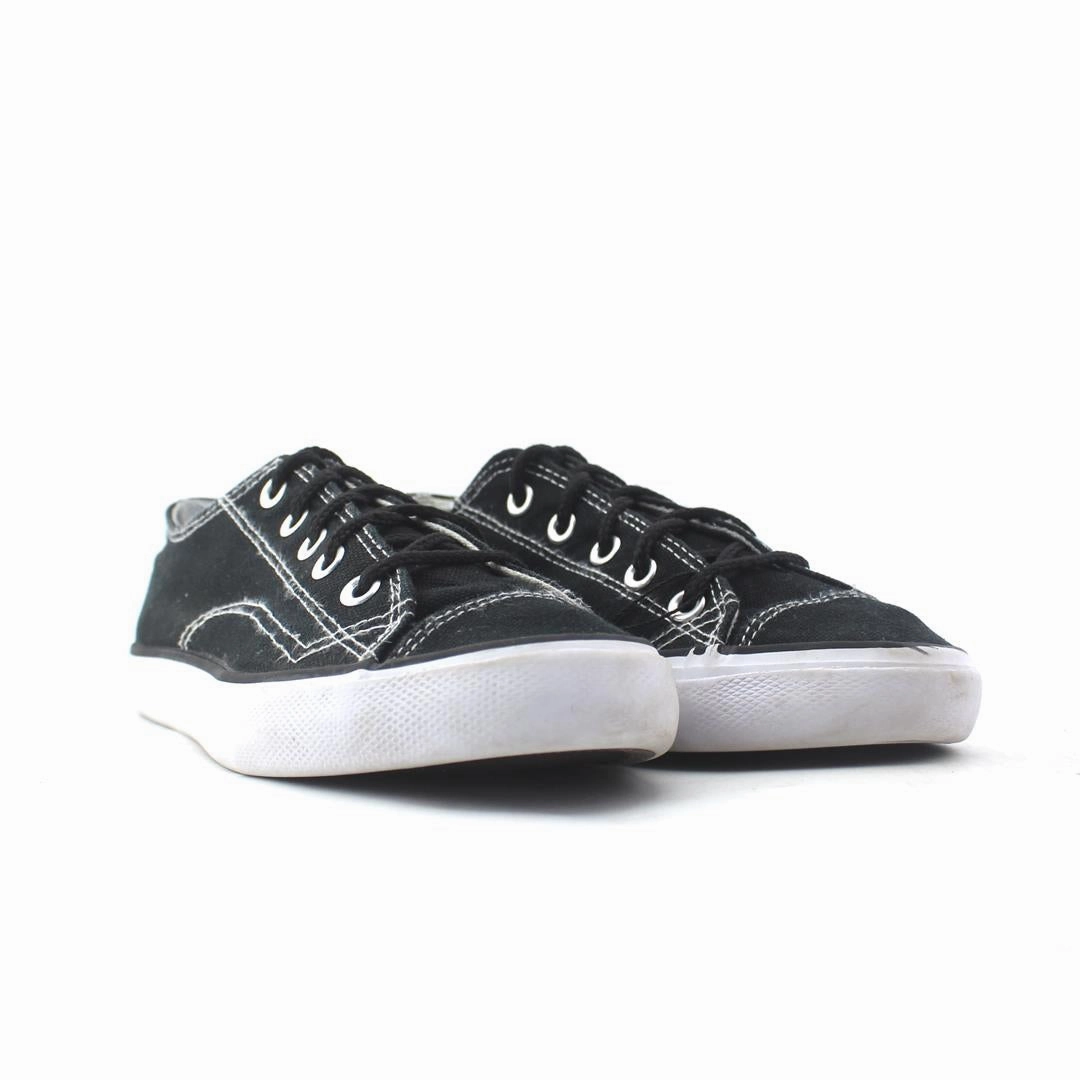 AMERICAN BRAND . outdoor ready shoe visuals