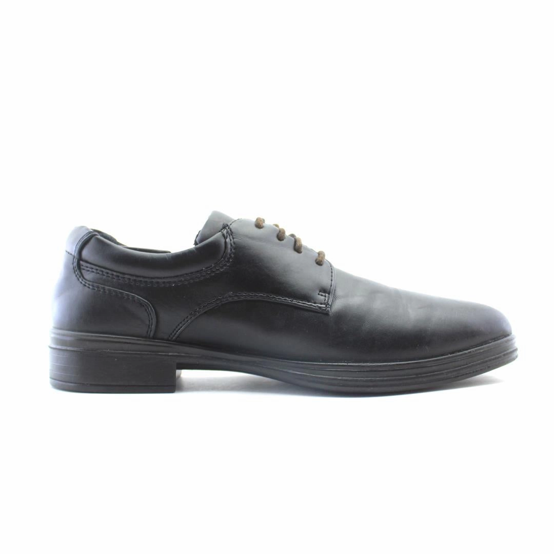 AMERICAN BRAND . outdoor ready shoe visuals