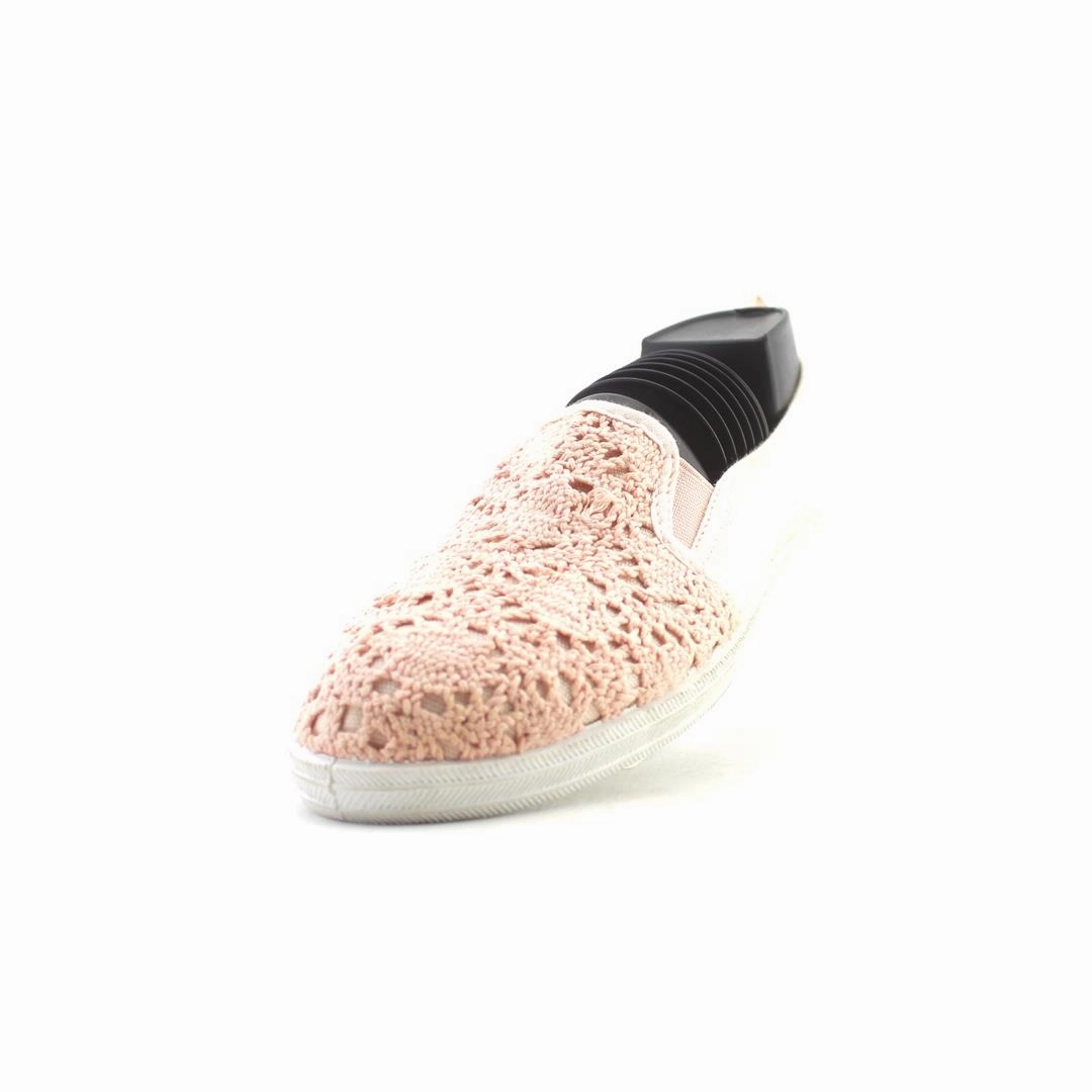AMERICAN BRAND . outdoor ready shoe visuals