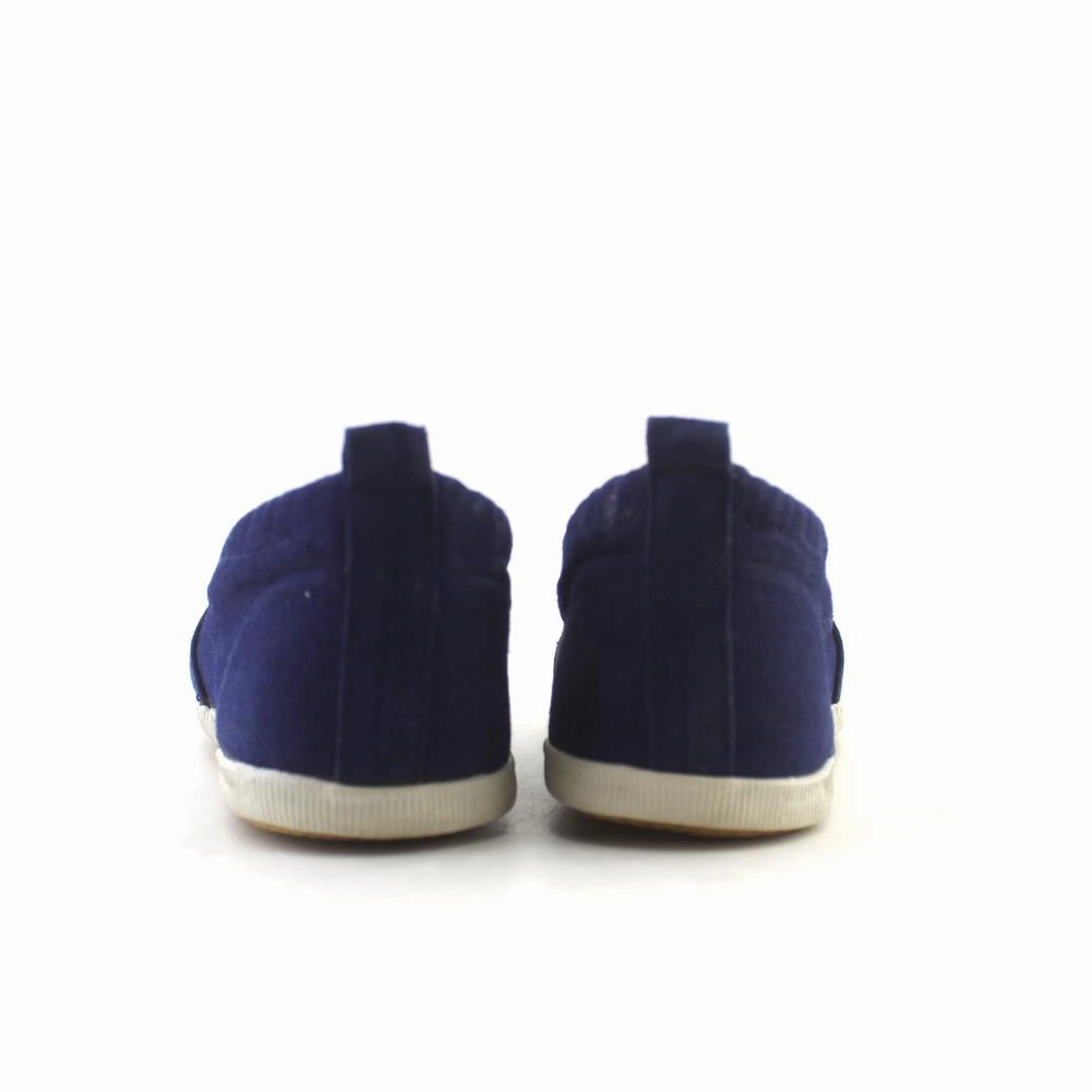 AMERICAN BRAND . outdoor ready shoe visuals