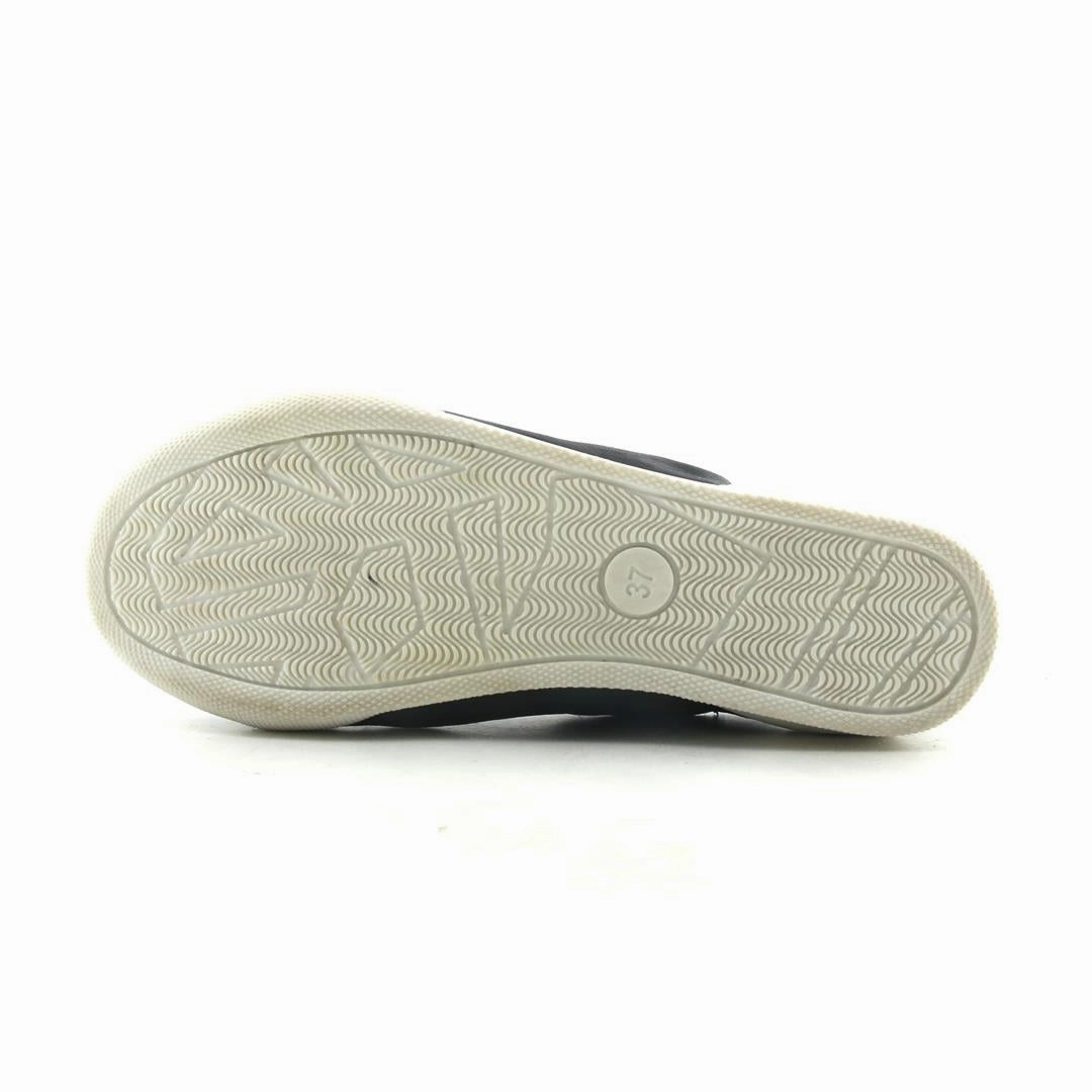 AMERICAN BRAND . outdoor ready shoe visuals