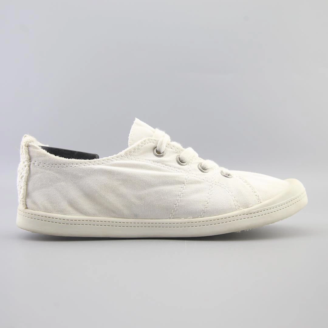 AMERICAN BRAND . outdoor ready shoe visuals