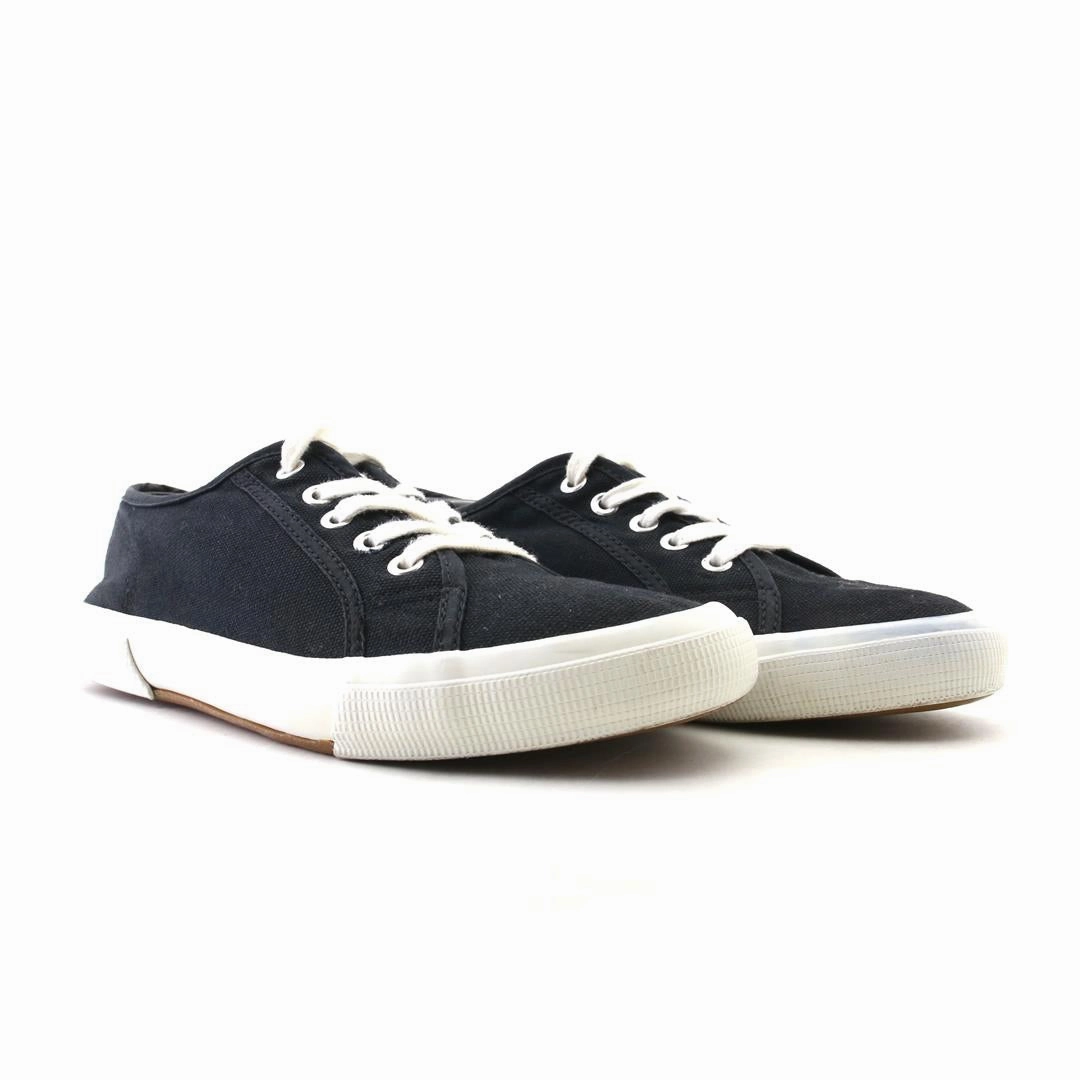 AMERICAN BRAND . outdoor ready shoe visuals