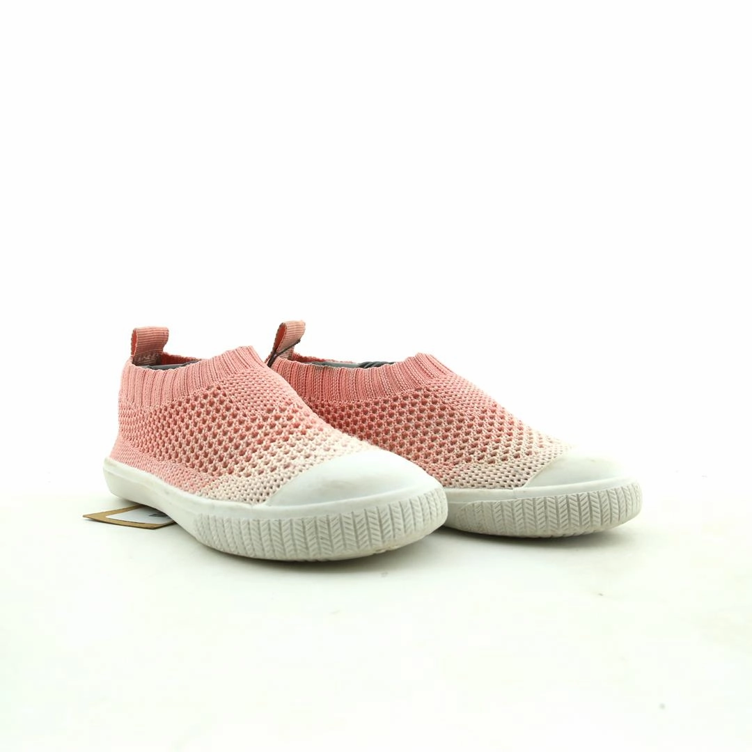 AMERICAN BRAND . outdoor ready shoe visuals