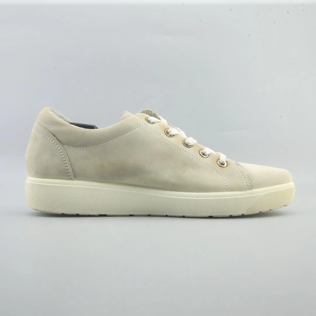 AMERICAN BRAND . outdoor ready shoe visuals