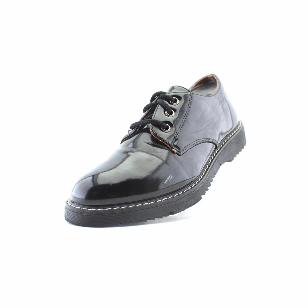 AMERICAN BRAND . outdoor ready shoe visuals