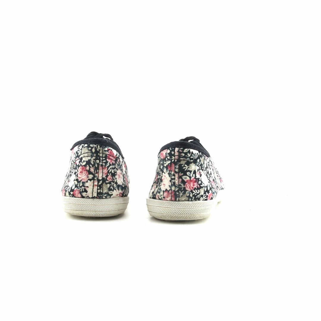 AMERICAN BRAND . outdoor ready shoe visuals