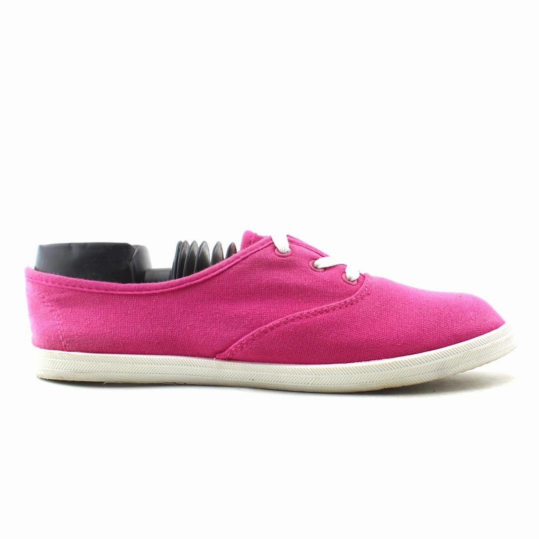 AMERICAN BRAND . outdoor ready shoe visuals