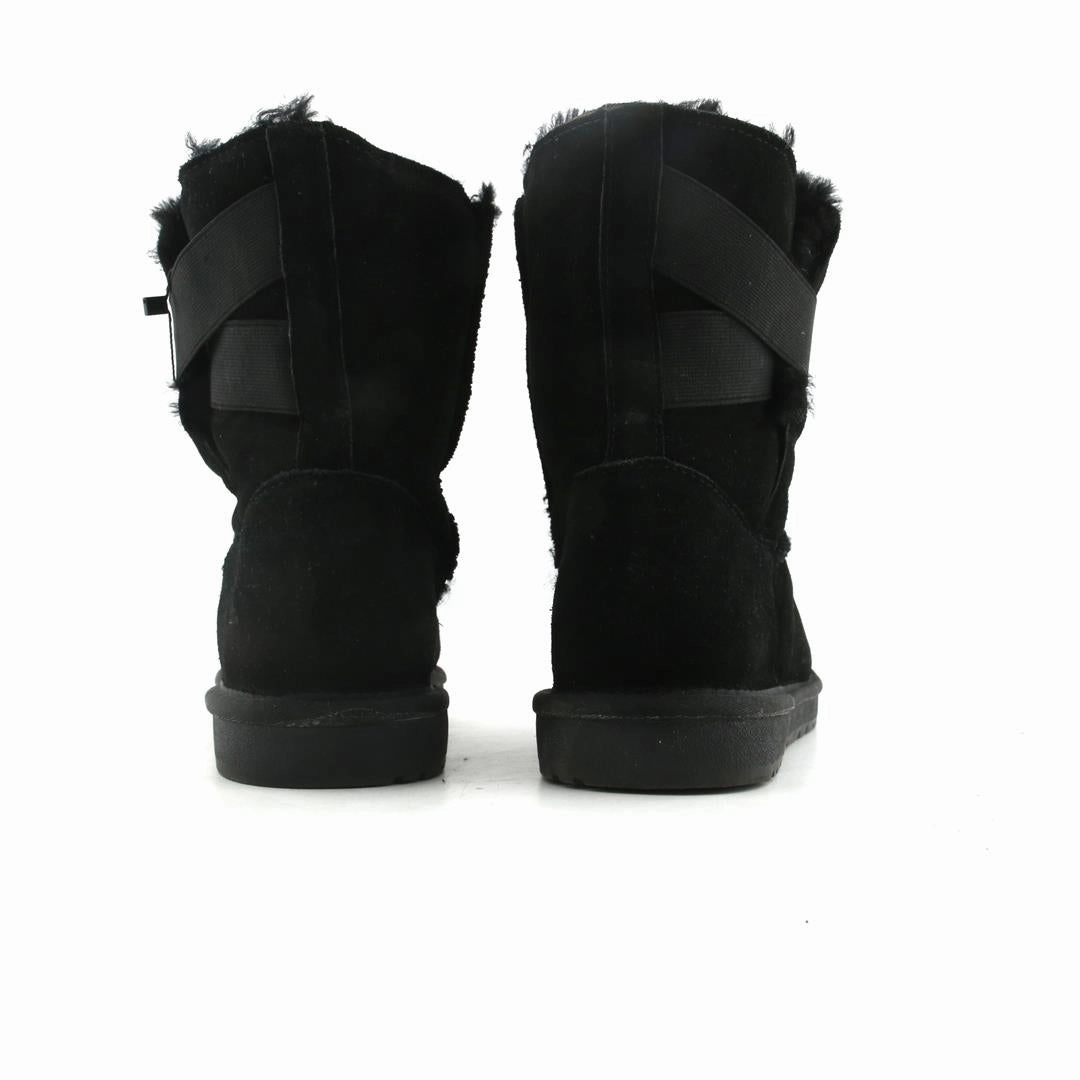 AMERICAN BRAND . outdoor ready shoe visuals