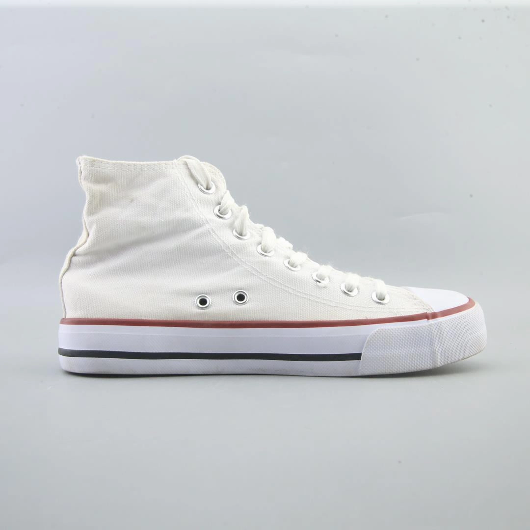 AMERICAN BRAND . outdoor ready shoe visuals