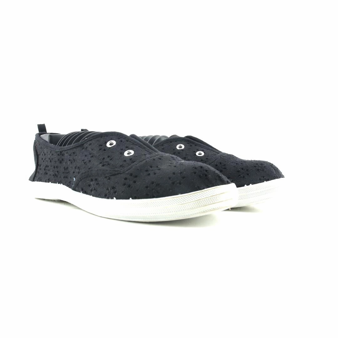 AMERICAN BRAND . outdoor ready shoe visuals