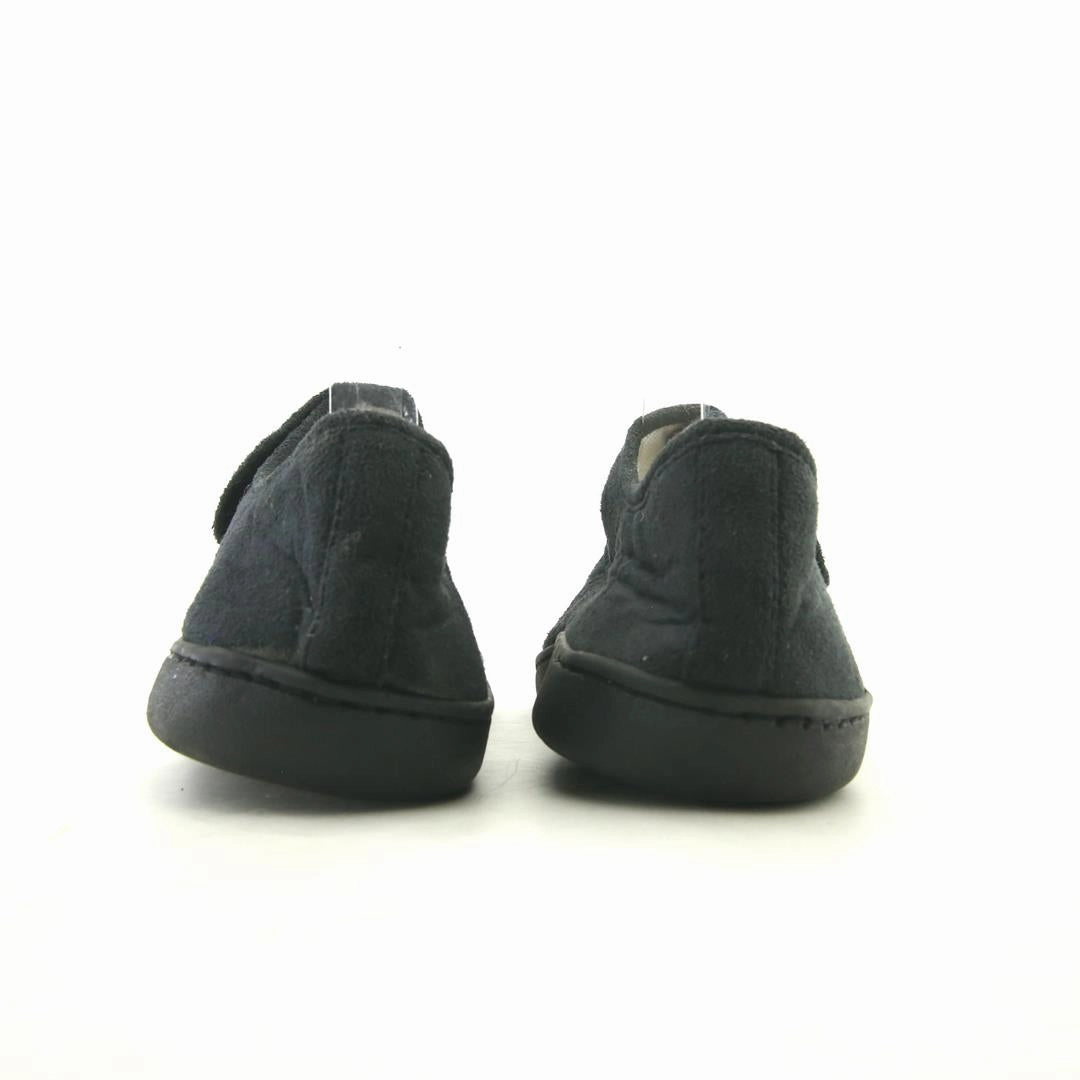 AMERICAN BRAND . outdoor ready shoe visuals