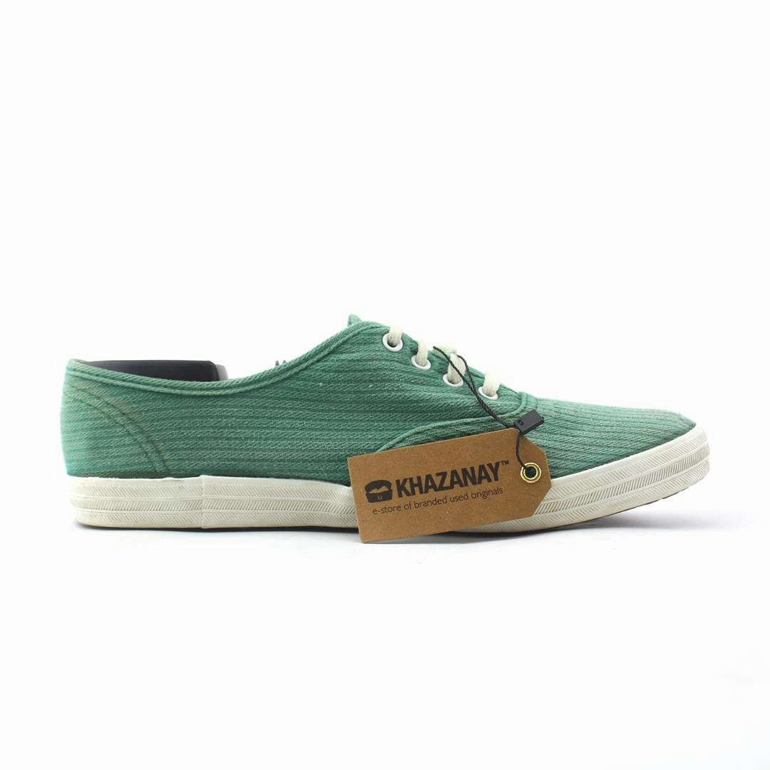 AMERICAN BRAND . outdoor ready shoe visuals