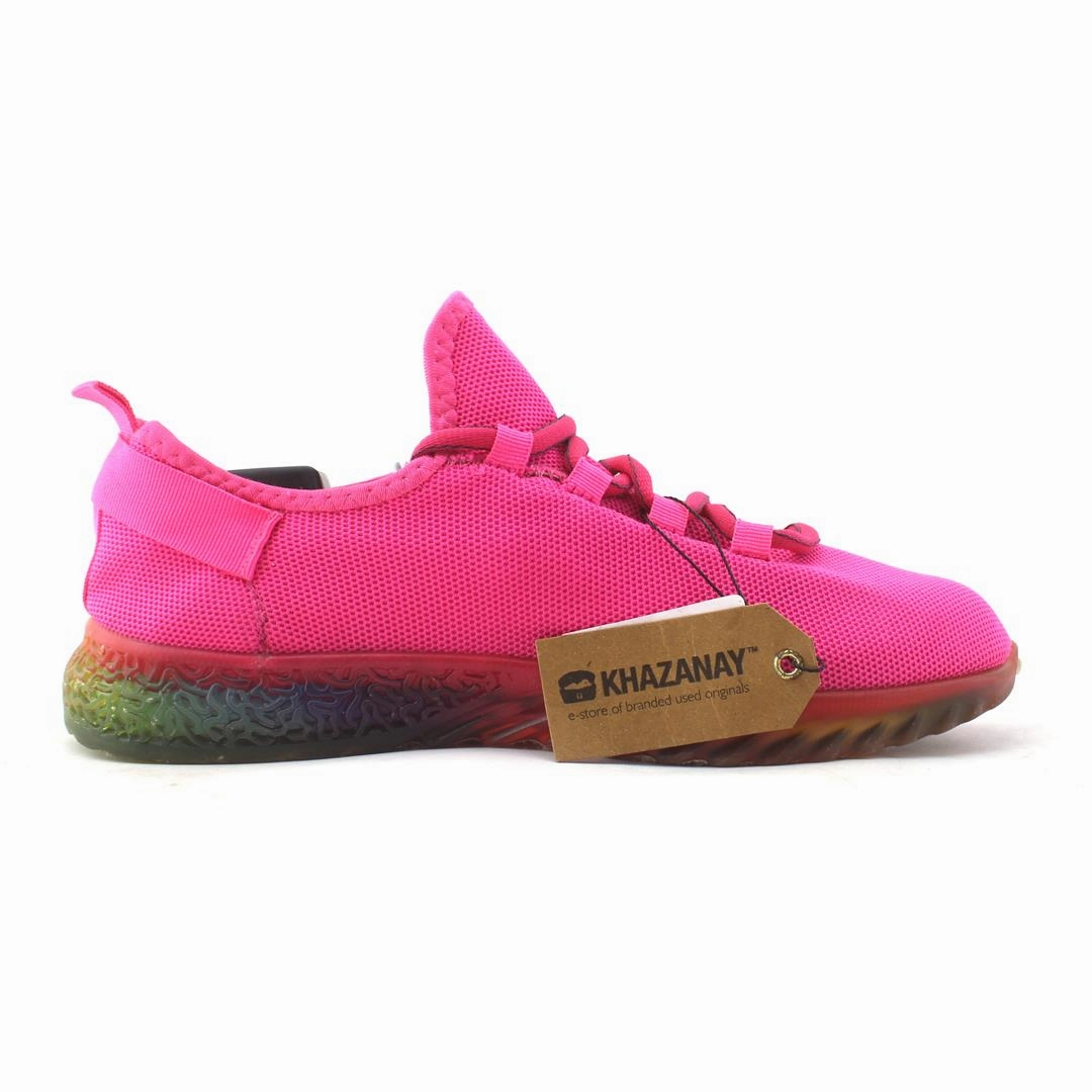AMERICAN BRAND . outdoor ready shoe visuals