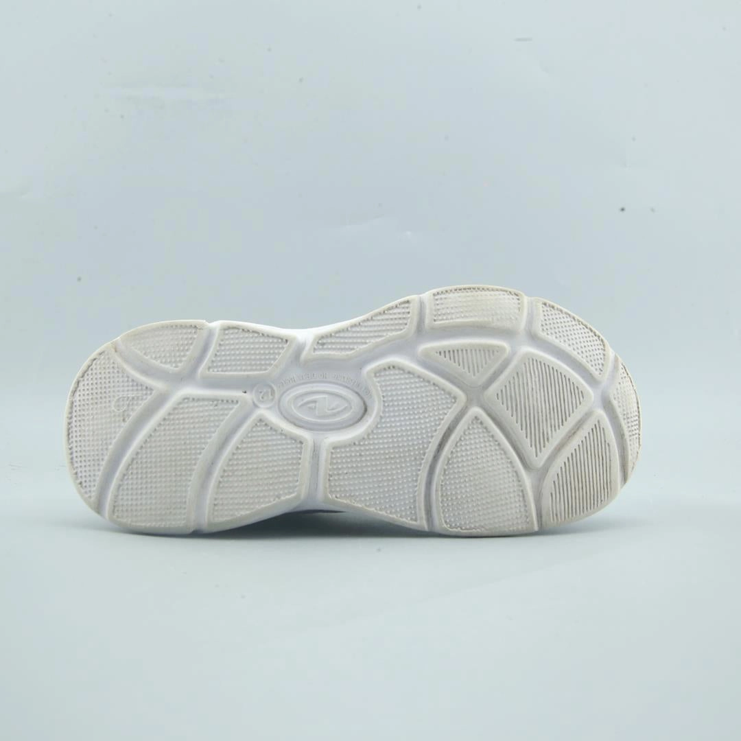 AMERICAN BRAND . simple casual shoe pictures