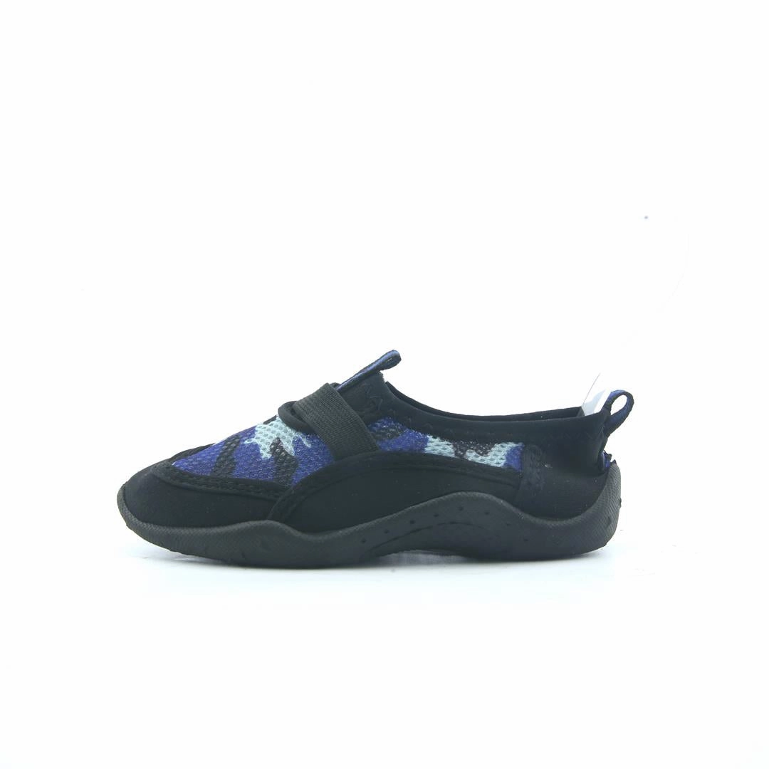 AMERICAN BRAND . simple casual shoe pictures
