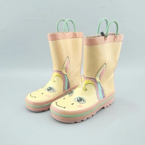 AMERICAN BRAND . American versatile shoes