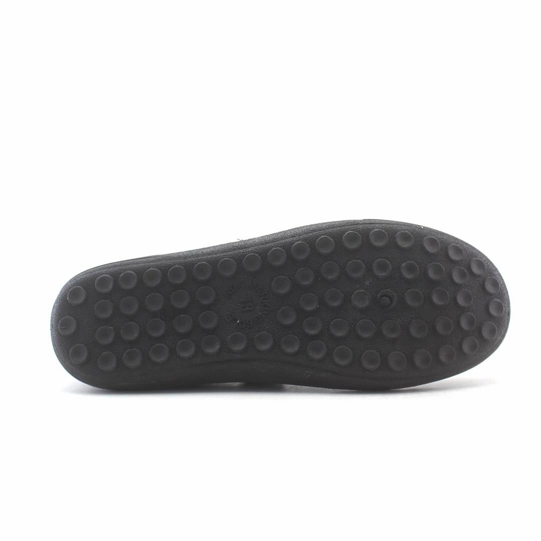 AMERICAN BRAND . simple casual shoe pictures