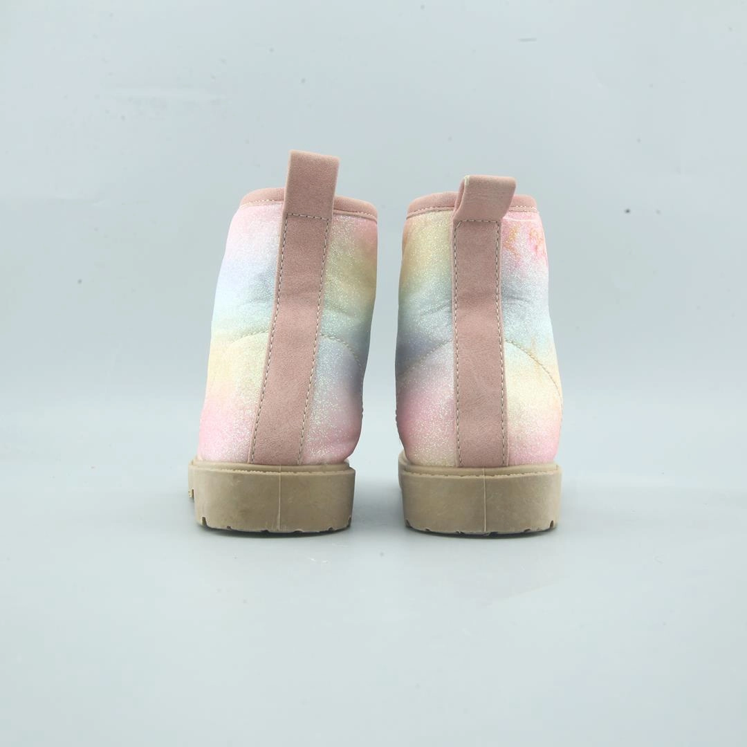 AMERICAN BRAND . simple casual shoe pictures