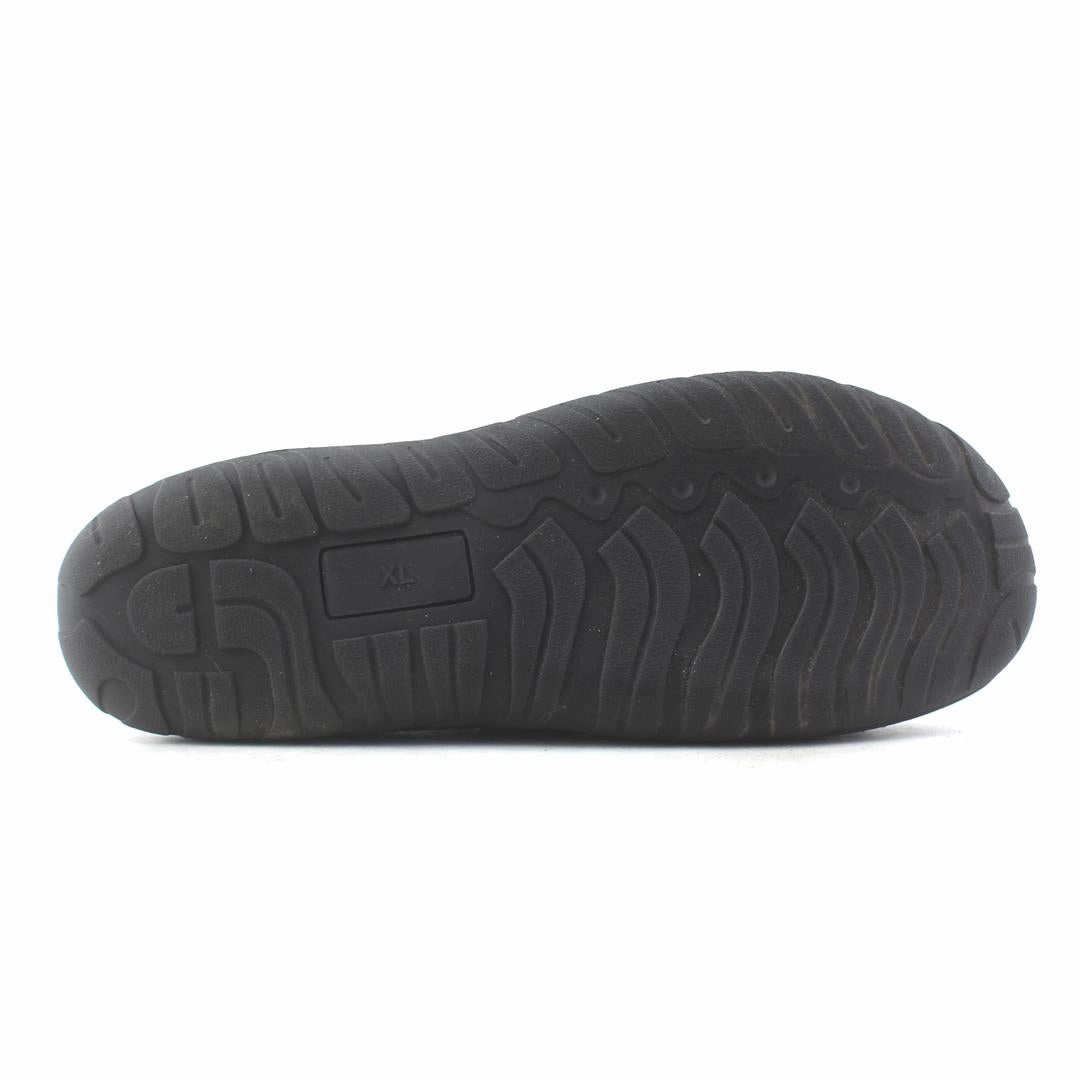 AMERICAN BRAND . simple casual shoe pictures