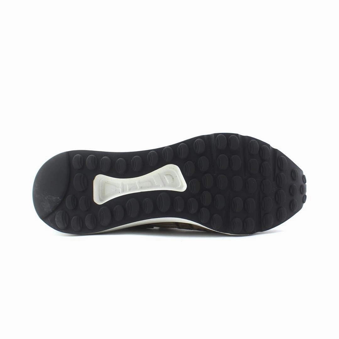 AMERICAN BRAND . simple casual shoe pictures