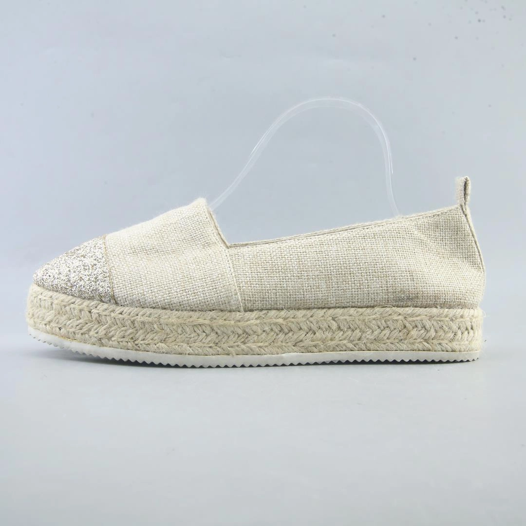 AMERICAN BRAND . simple casual shoe pictures