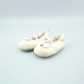 AMERICAN BRAND . American versatile shoes