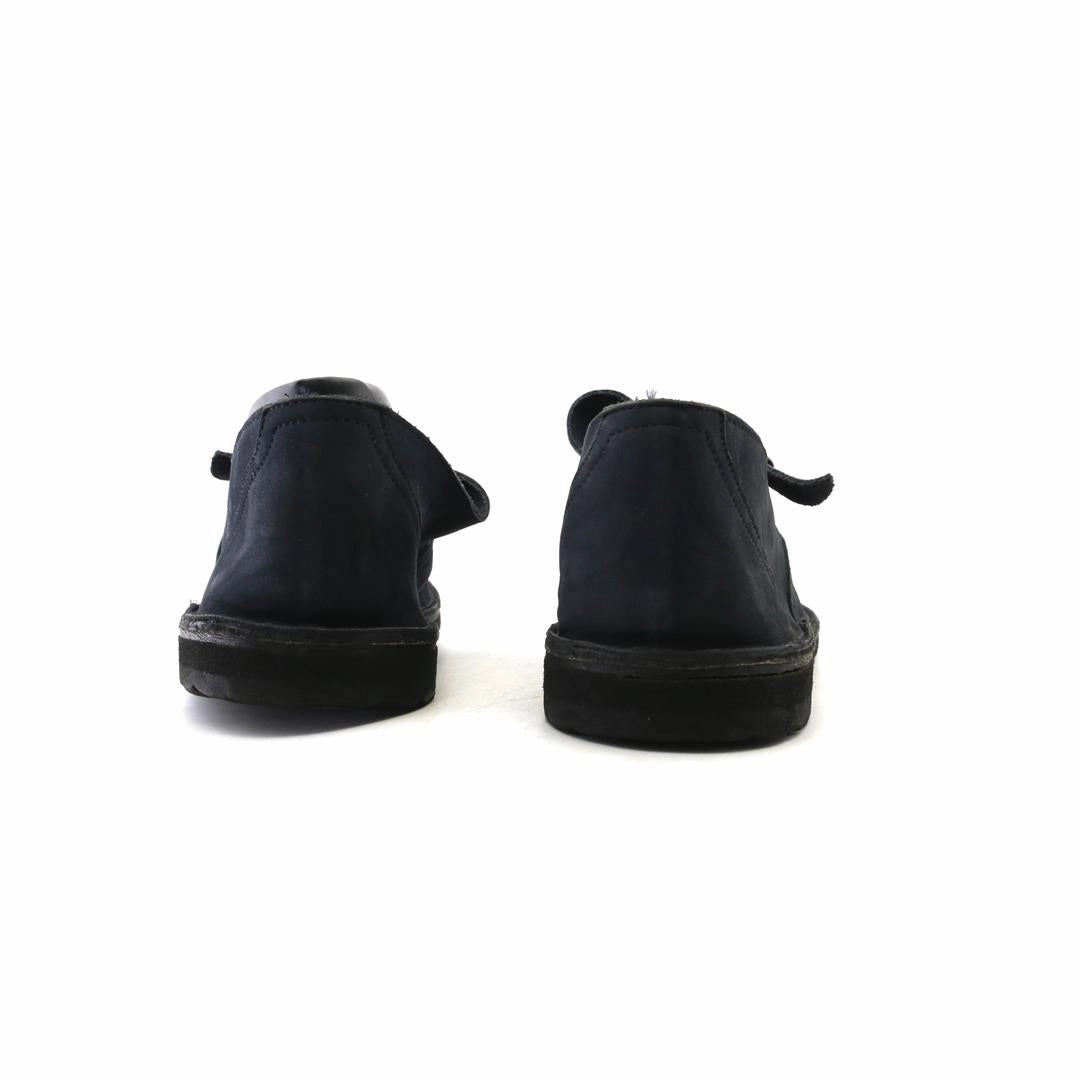 AMERICAN BRAND . simple casual shoe pictures