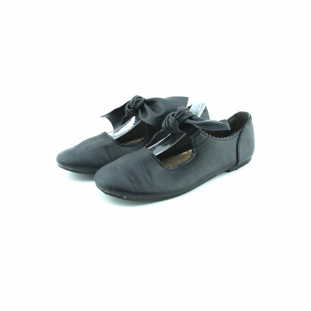 AMERICAN BRAND . American versatile shoes