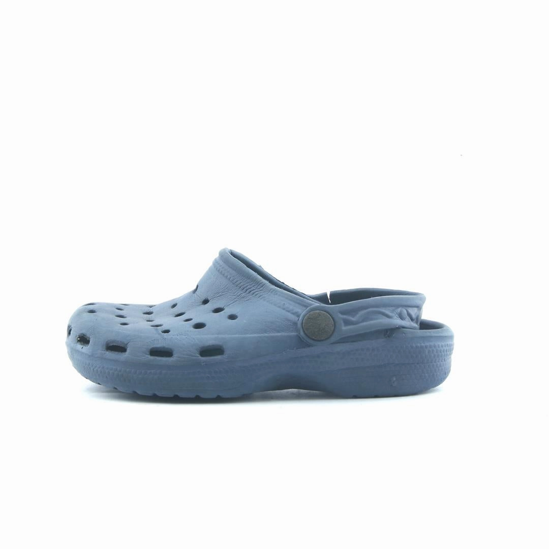 AMERICAN BRAND . simple casual shoe pictures