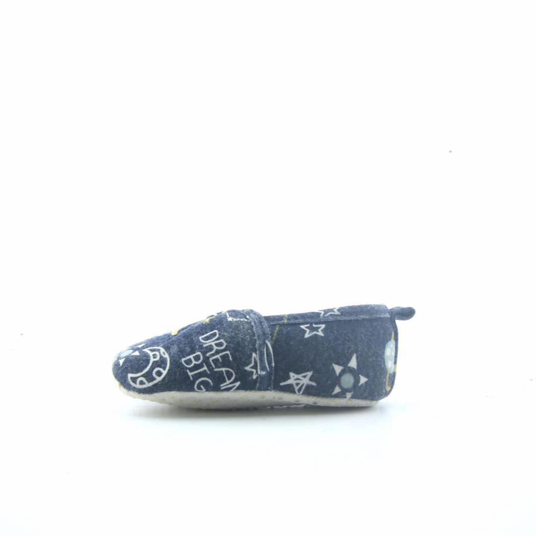 AMERICAN BRAND . simple casual shoe pictures