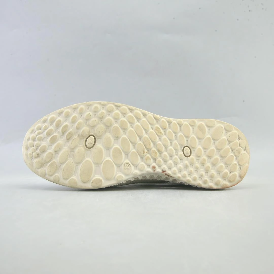 AMERICAN BRAND . simple casual shoe pictures