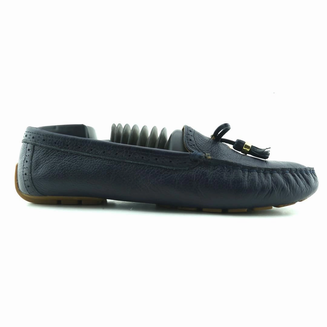 AMERICAN BRAND . simple casual shoe pictures